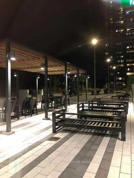 1226 - 9 Mabelle Avenue