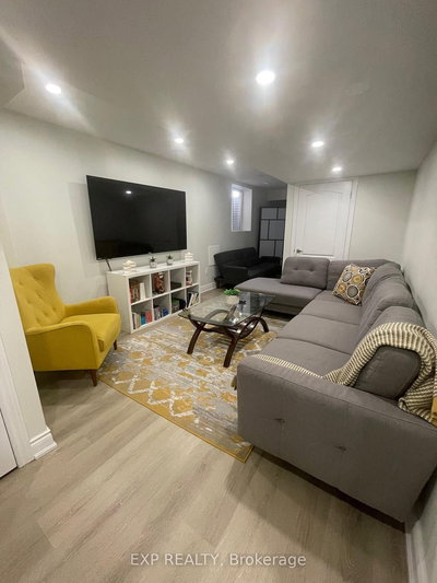 BSMT - 138 Aylesbury Dr | Brampton | Image