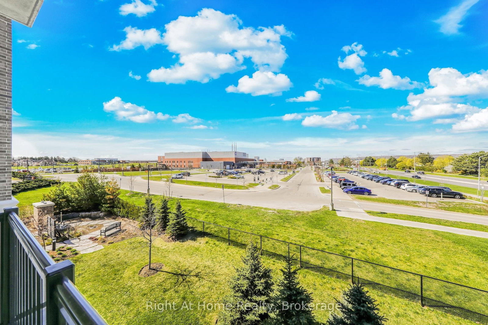 Condo for sale at 307-610 Farmstead Drive, Milton, Ontario, L9T 8X5 - Willmott - MLS: W12908032