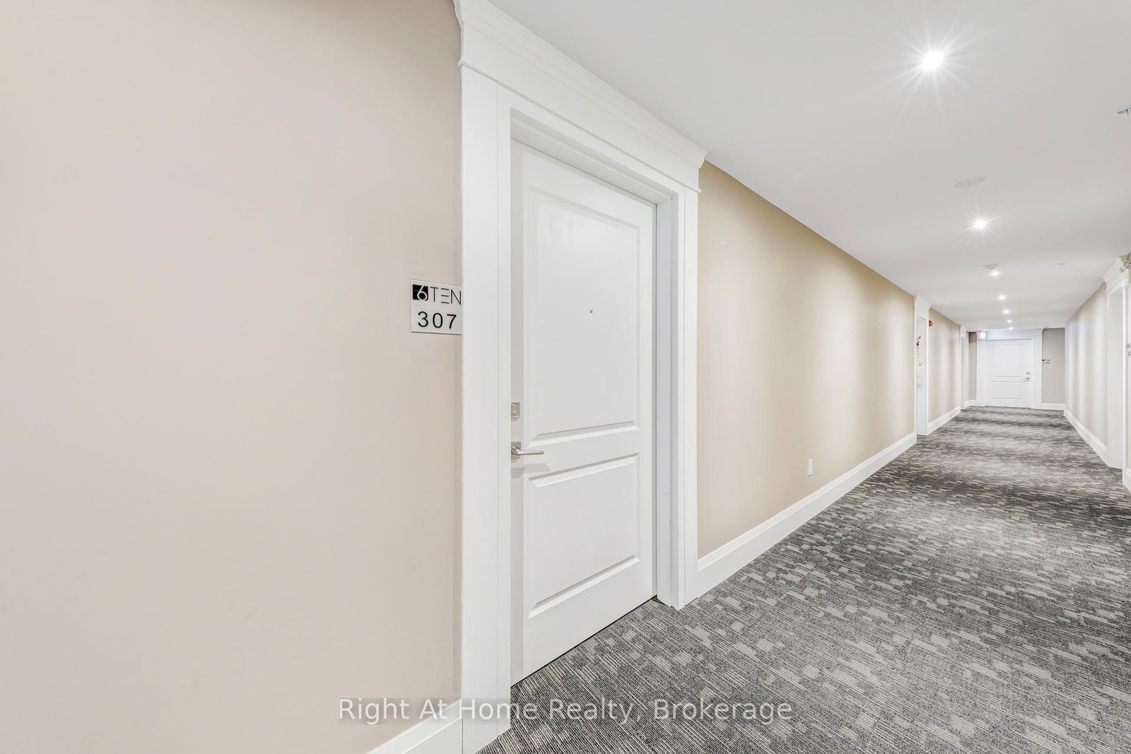 Condo for sale at 307-610 Farmstead Drive, Milton, Ontario, L9T 8X5 - Willmott - MLS: W12908032