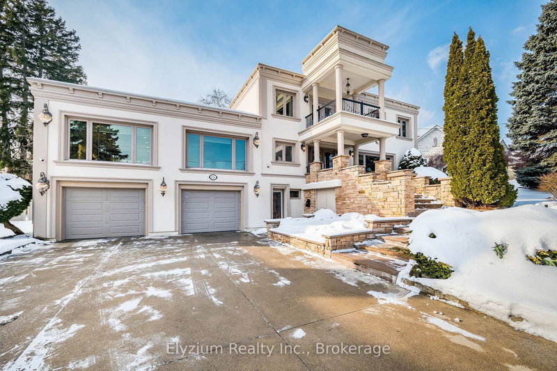 2514 Sharon Cres, Mississauga, L5C 1Y8 | Image 2