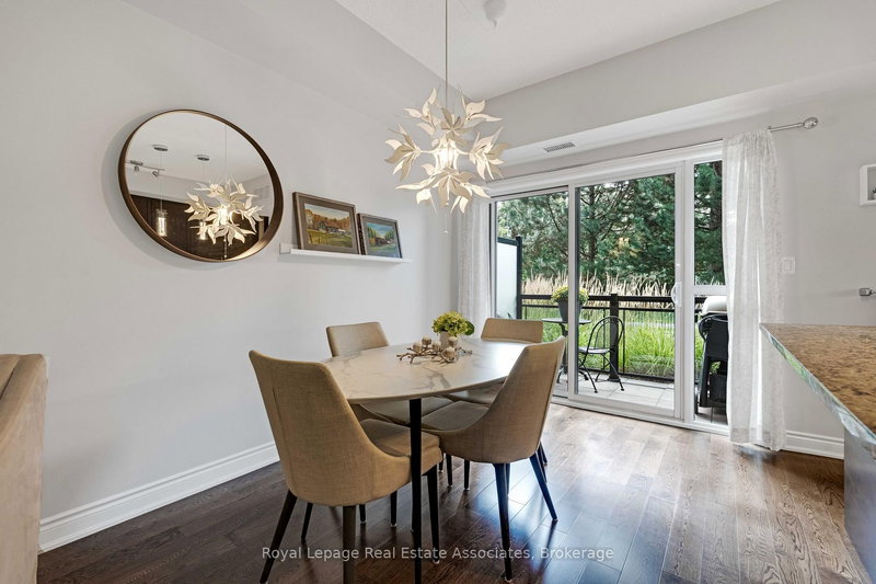 108 - 3170 Erin Mills Pkwy, Mississauga, L5L 0B6 | Image 2