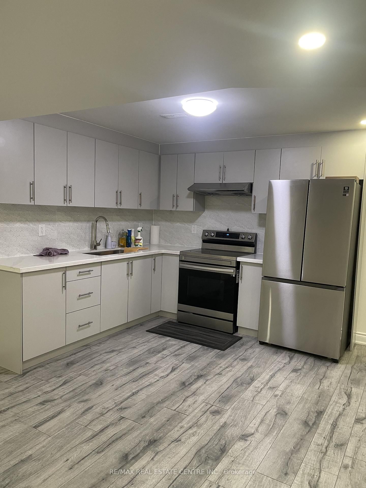 30 Roulette Crescent - Photo 2