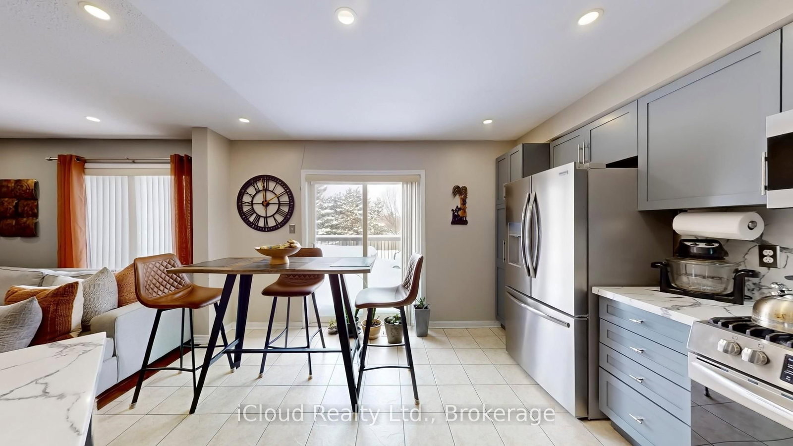 Semi-Detached House for sale at 52 Tianalee Crescent, Brampton, Ontario, L7A 2X2 - Fletcher's Meadow - MLS: W12908910