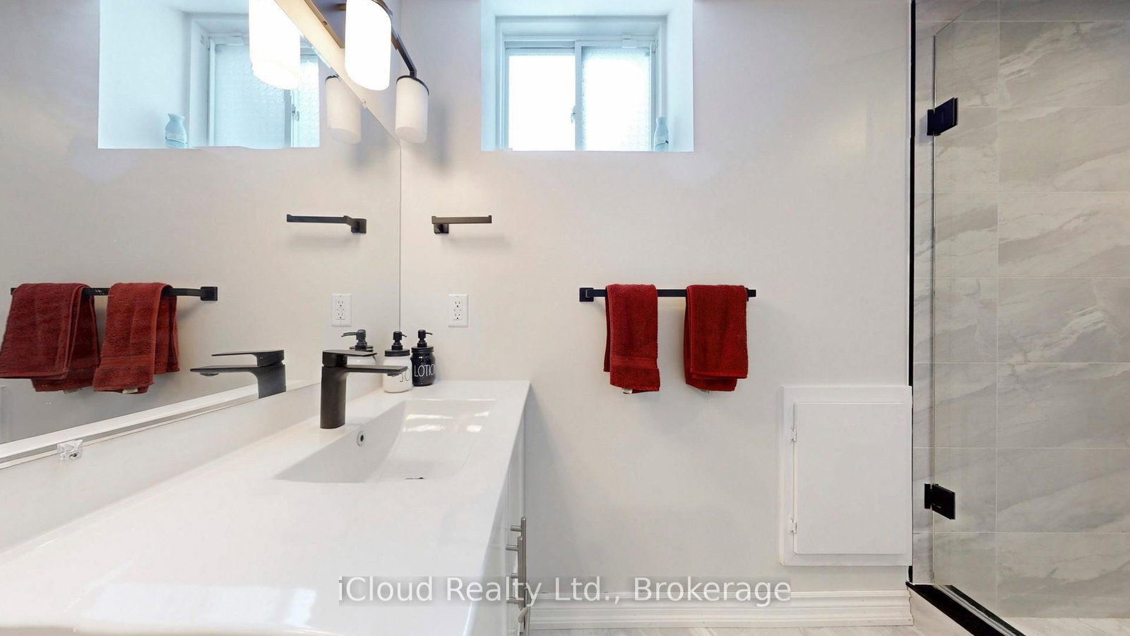 Semi-Detached House for sale at 52 Tianalee Crescent, Brampton, Ontario, L7A 2X2 - Fletcher's Meadow - MLS: W12908910