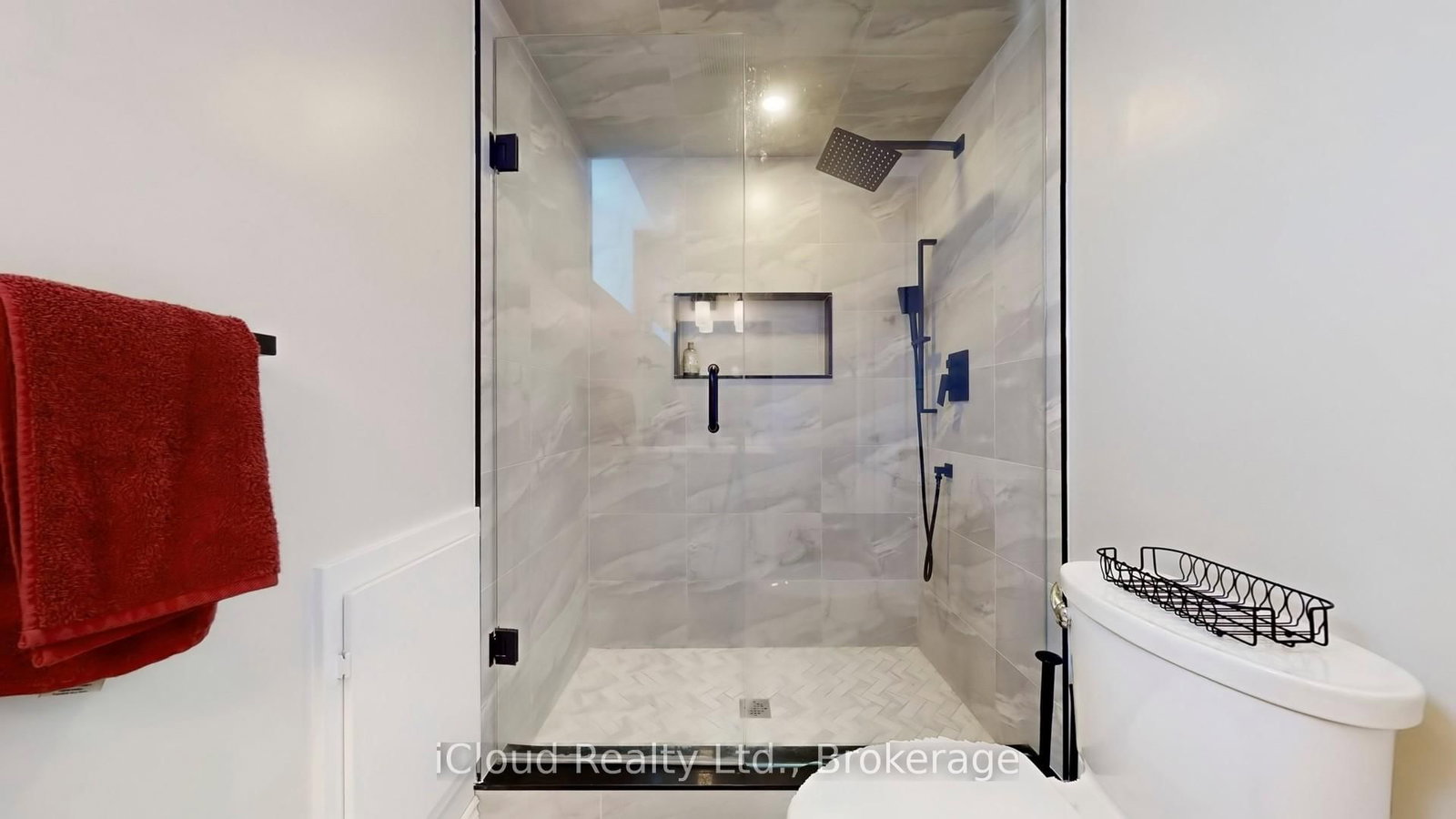 Semi-Detached House for sale at 52 Tianalee Crescent, Brampton, Ontario, L7A 2X2 - Fletcher's Meadow - MLS: W12908910