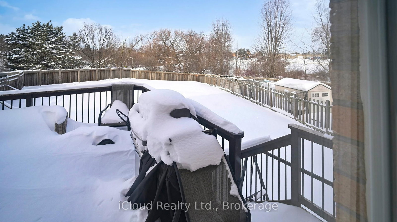 Semi-Detached House for sale at 52 Tianalee Crescent, Brampton, Ontario, L7A 2X2 - Fletcher's Meadow - MLS: W12908910