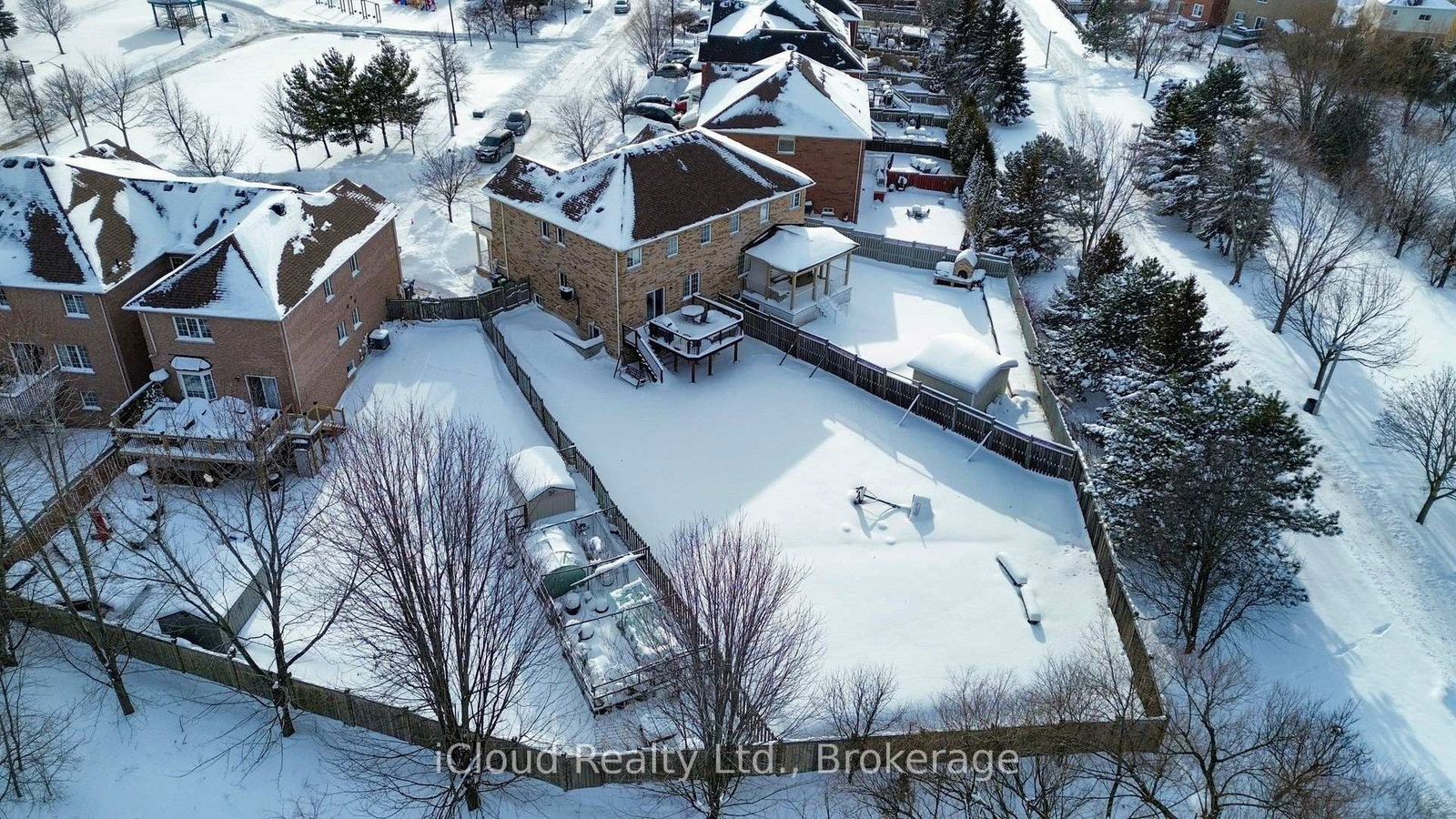 Semi-Detached House for sale at 52 Tianalee Crescent, Brampton, Ontario, L7A 2X2 - Fletcher's Meadow - MLS: W12908910