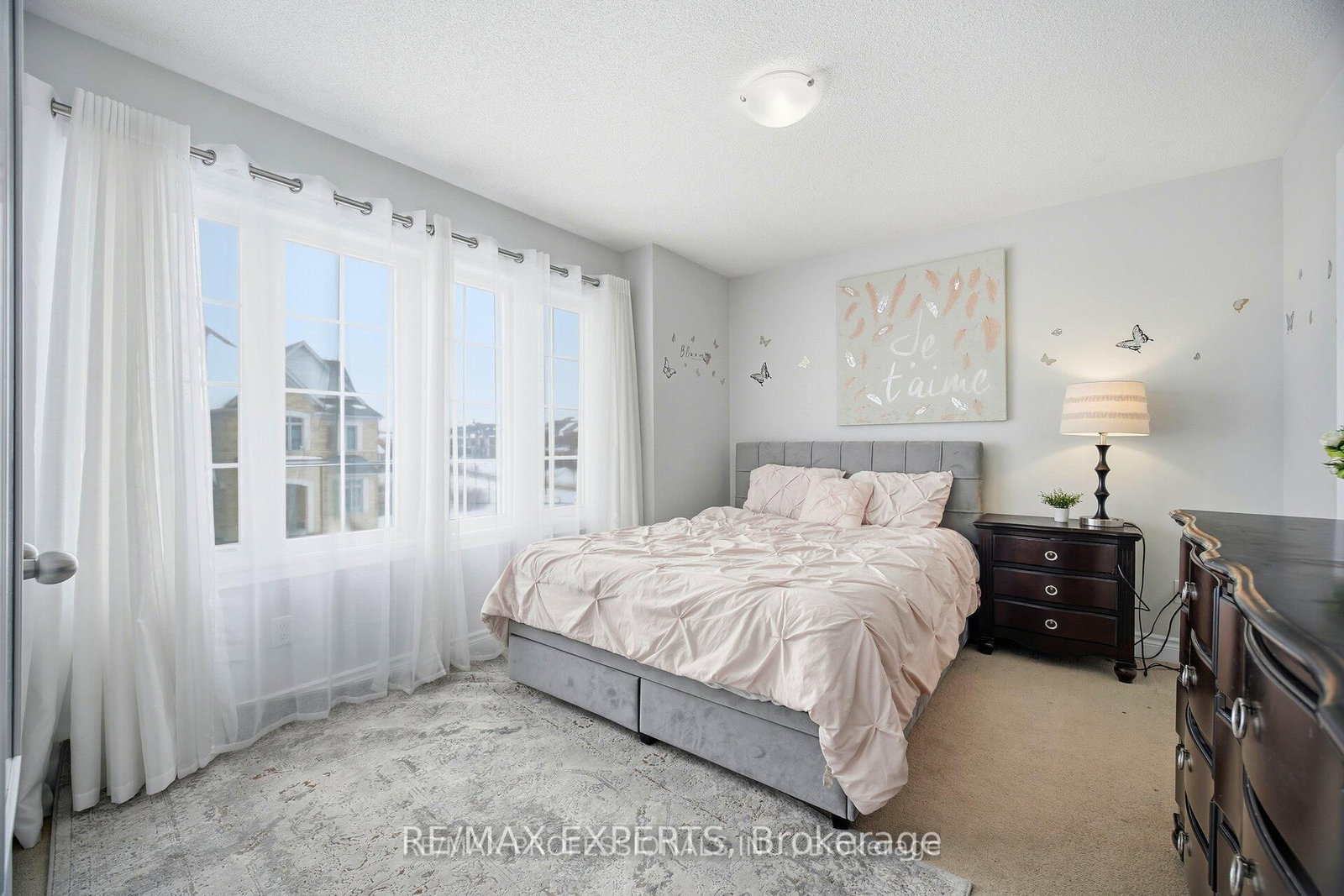 Detached House for sale at 5 Mugford Crescent, Brampton, Ontario, L6Y 6A7 - Bram West - MLS: W12909452