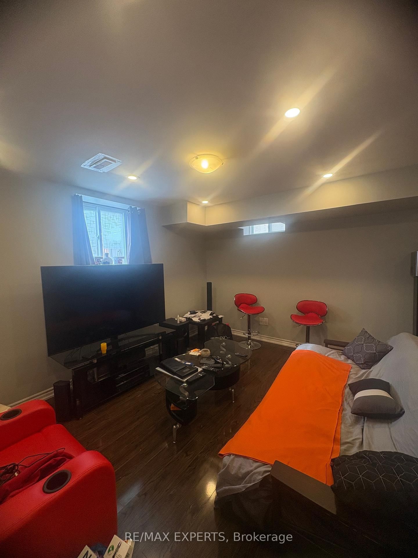 Detached House for sale at 5 Mugford Crescent, Brampton, Ontario, L6Y 6A7 - Bram West - MLS: W12909452