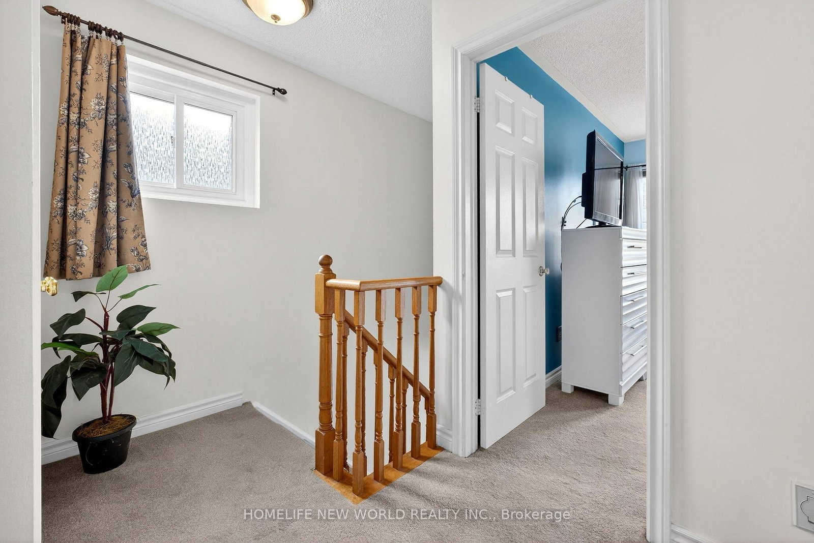 Townhouse for sale at 74 Heathcliffe Square, Brampton, Ontario, L6S 5R4 - Central Park - MLS: W12909540