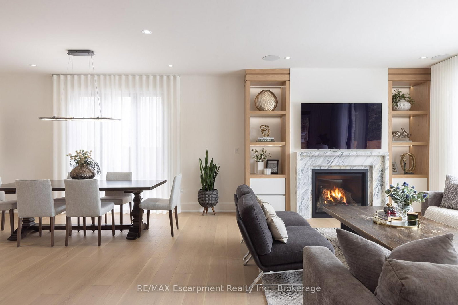 Detached House for sale at 540 Patricia Drive, Oakville, Ontario, L6K 1M2 - West - MLS: W12909578