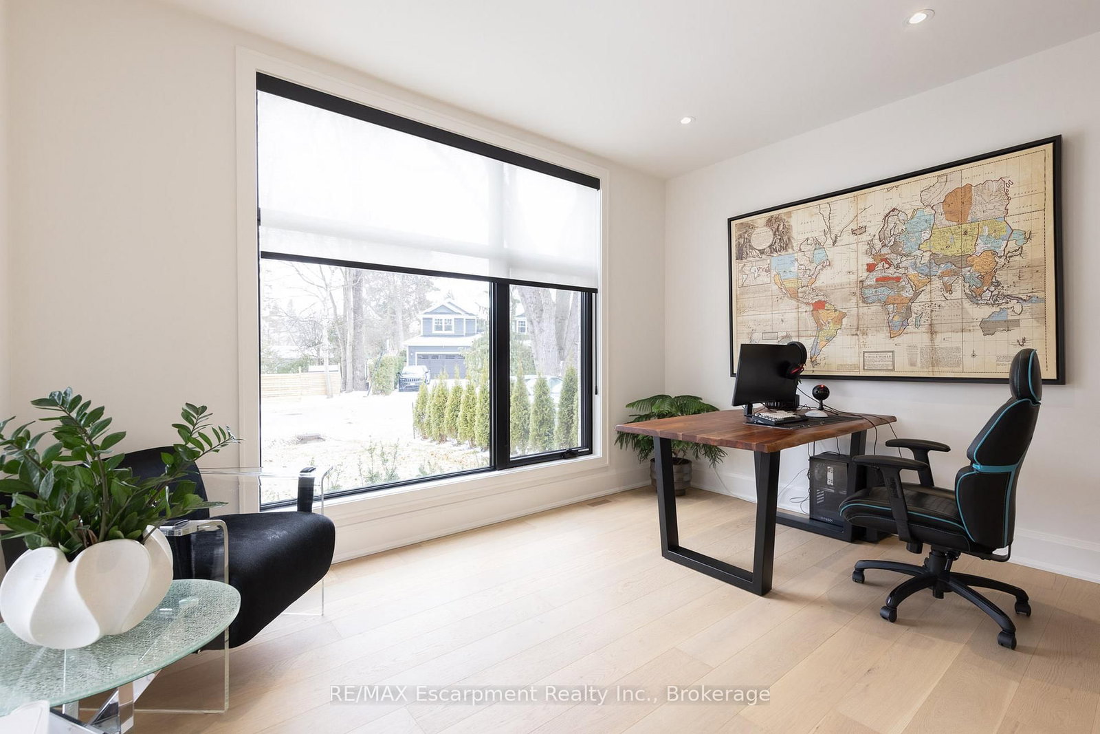 Detached House for sale at 540 Patricia Drive, Oakville, Ontario, L6K 1M2 - West - MLS: W12909578