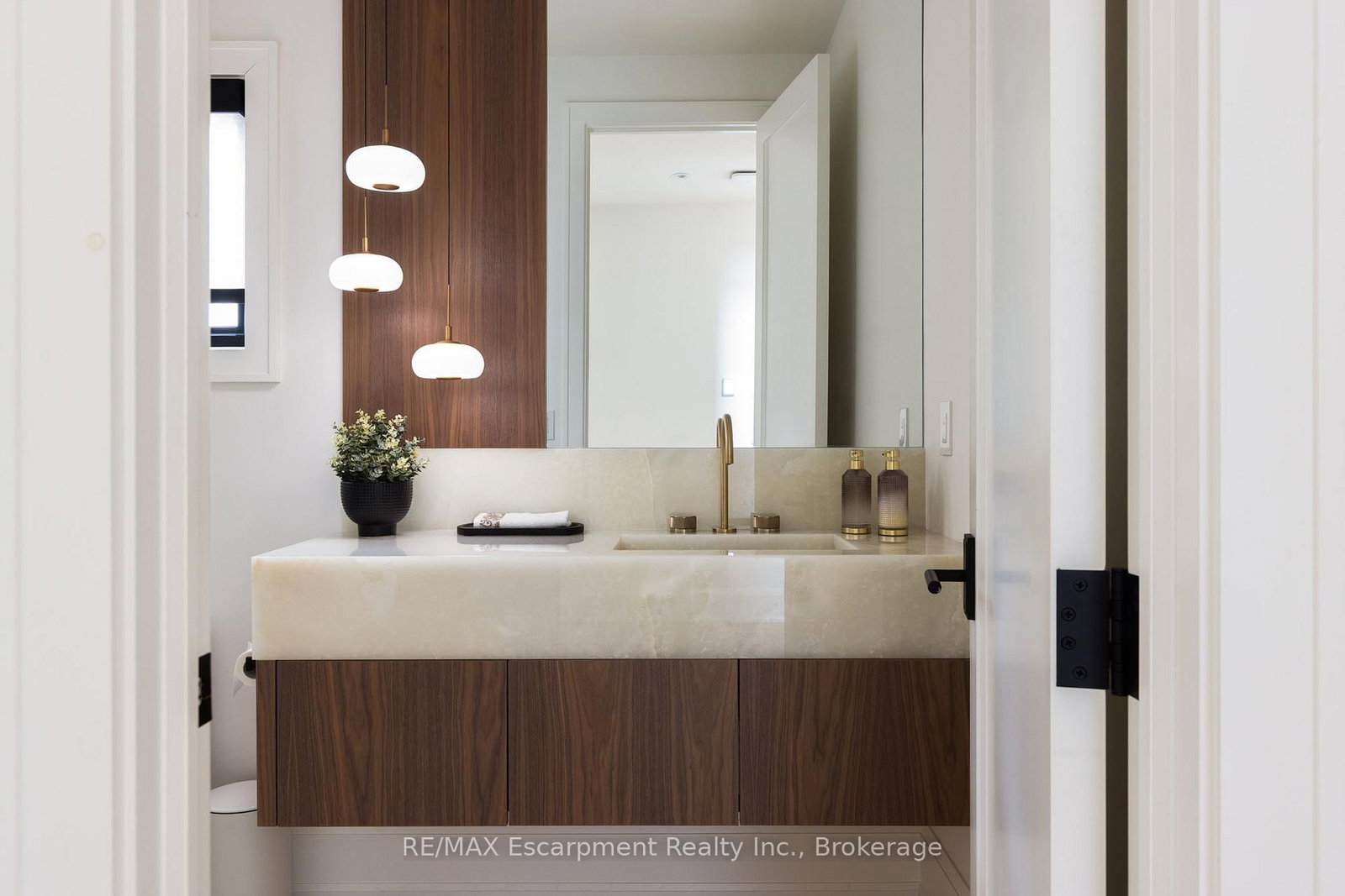 Detached House for sale at 540 Patricia Drive, Oakville, Ontario, L6K 1M2 - West - MLS: W12909578