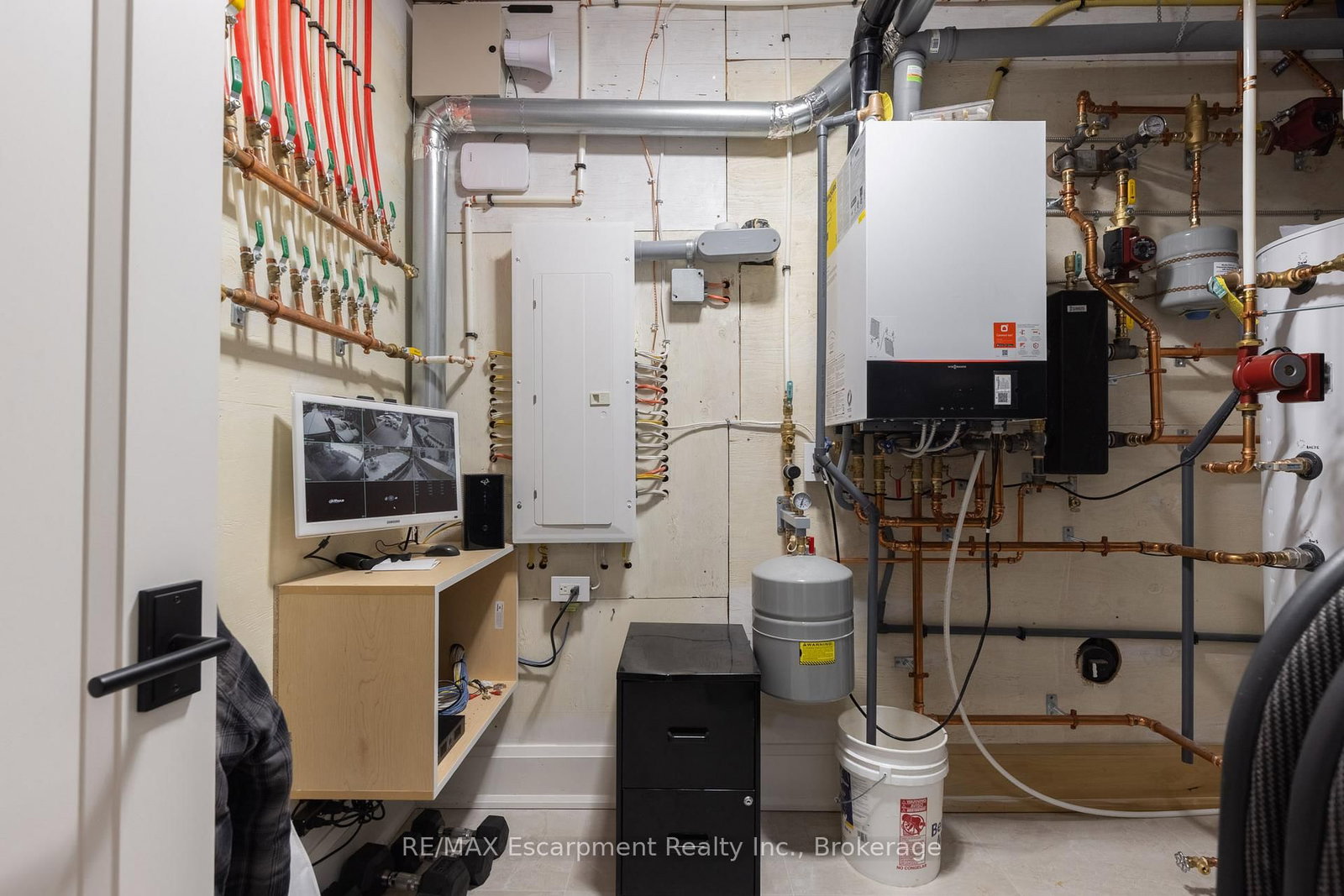 Detached House for sale at 540 Patricia Drive, Oakville, Ontario, L6K 1M2 - West - MLS: W12909578