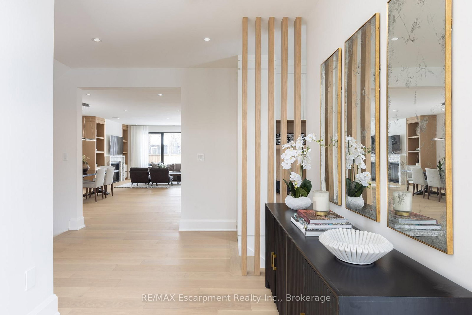 Detached House for sale at 540 Patricia Drive, Oakville, Ontario, L6K 1M2 - West - MLS: W12909578