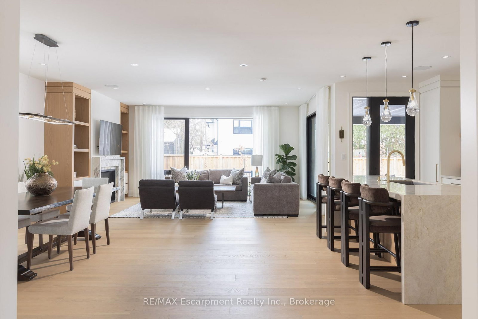 Detached House for sale at 540 Patricia Drive, Oakville, Ontario, L6K 1M2 - West - MLS: W12909578