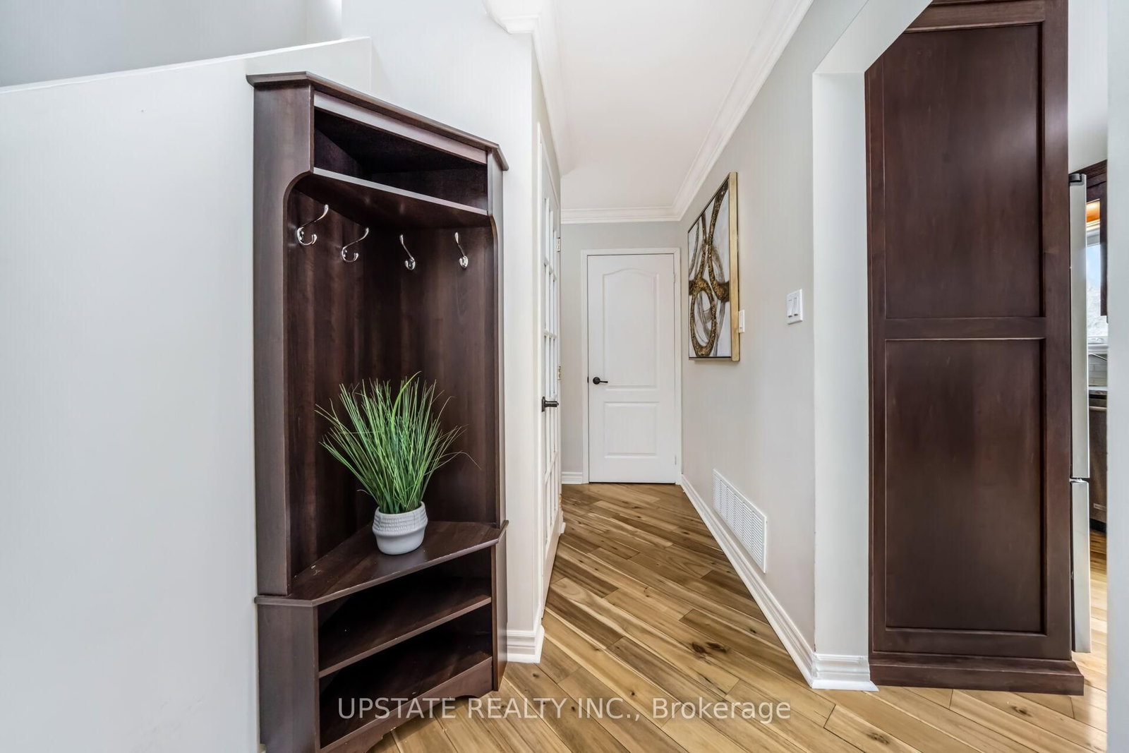 Detached House for sale at 7 Birchway Place, Halton Hills, Ontario, L7J 2X4 - Acton - MLS: W12909638