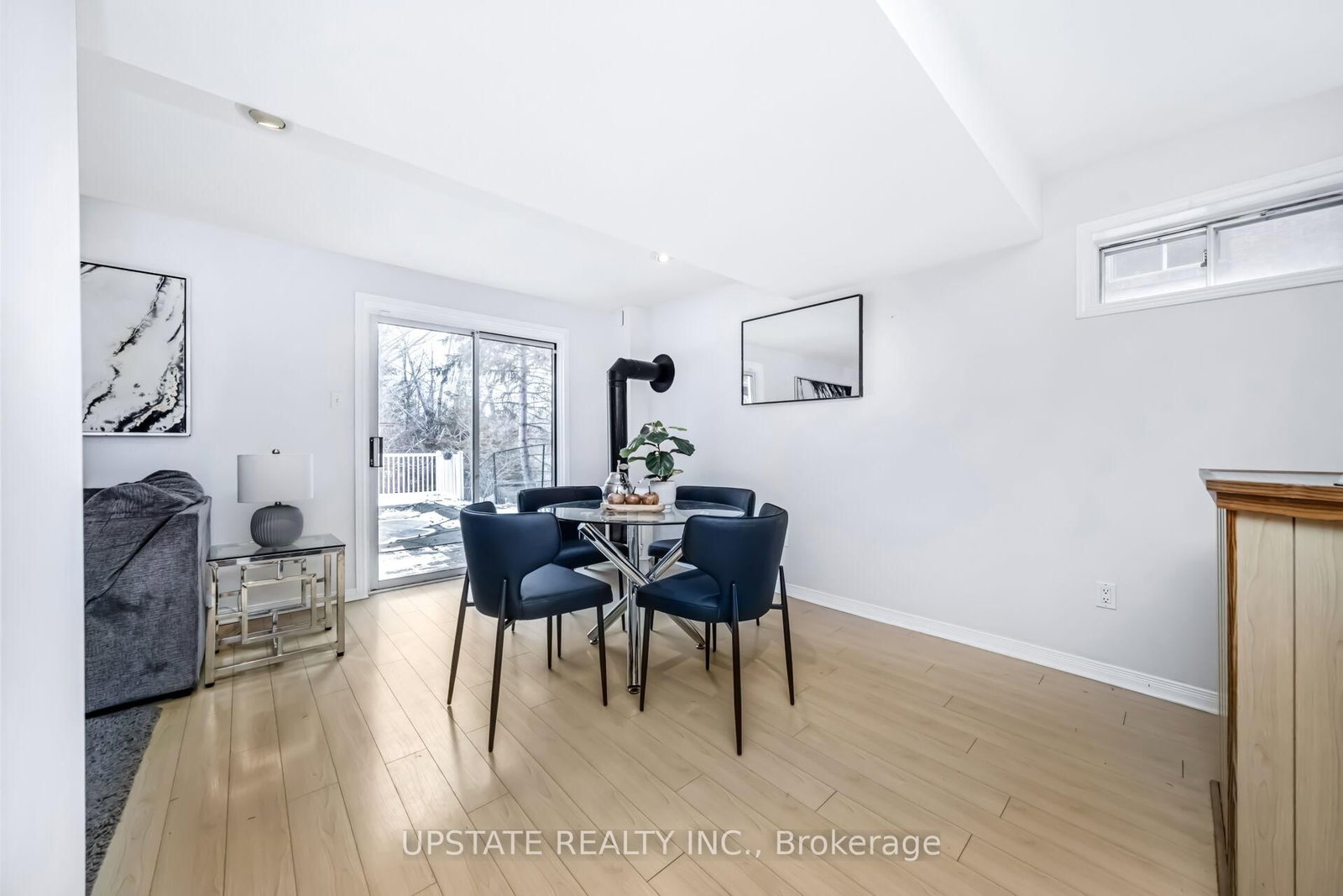 Detached House for sale at 7 Birchway Place, Halton Hills, Ontario, L7J 2X4 - Acton - MLS: W12909638