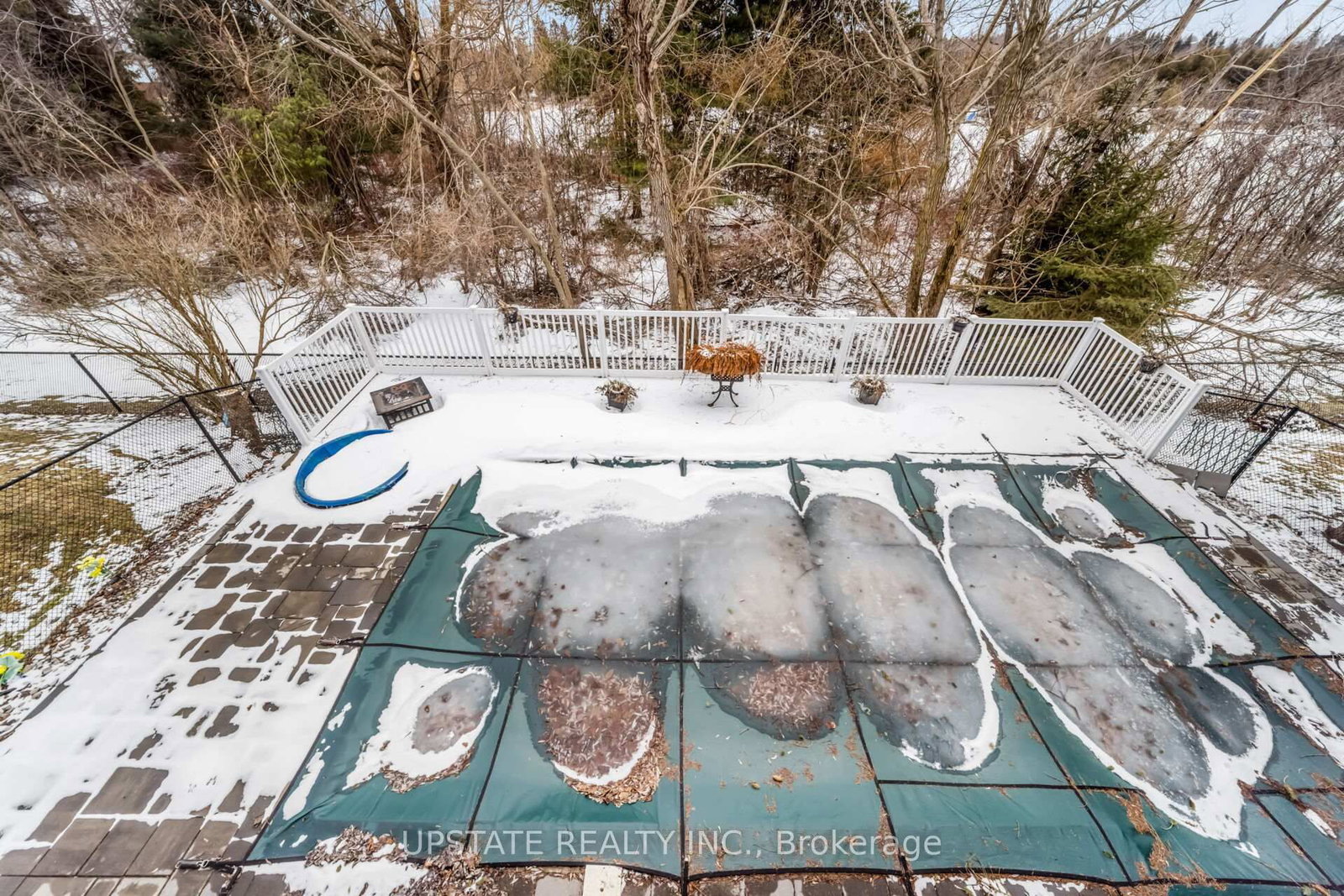 Detached House for sale at 7 Birchway Place, Halton Hills, Ontario, L7J 2X4 - Acton - MLS: W12909638