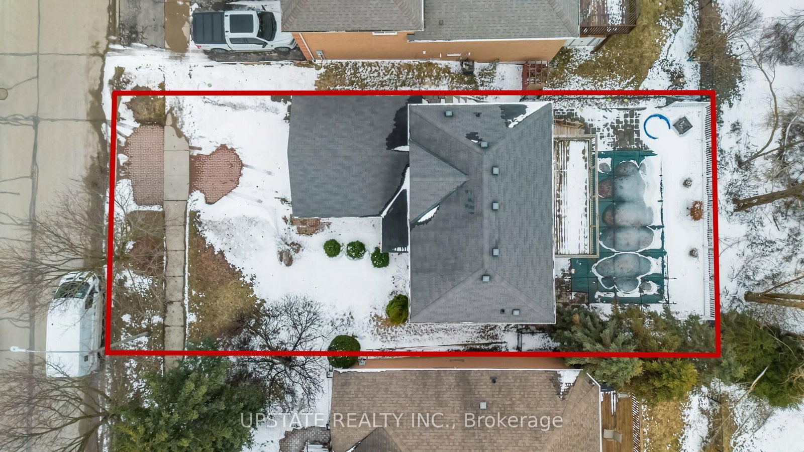 Detached House for sale at 7 Birchway Place, Halton Hills, Ontario, L7J 2X4 - Acton - MLS: W12909638