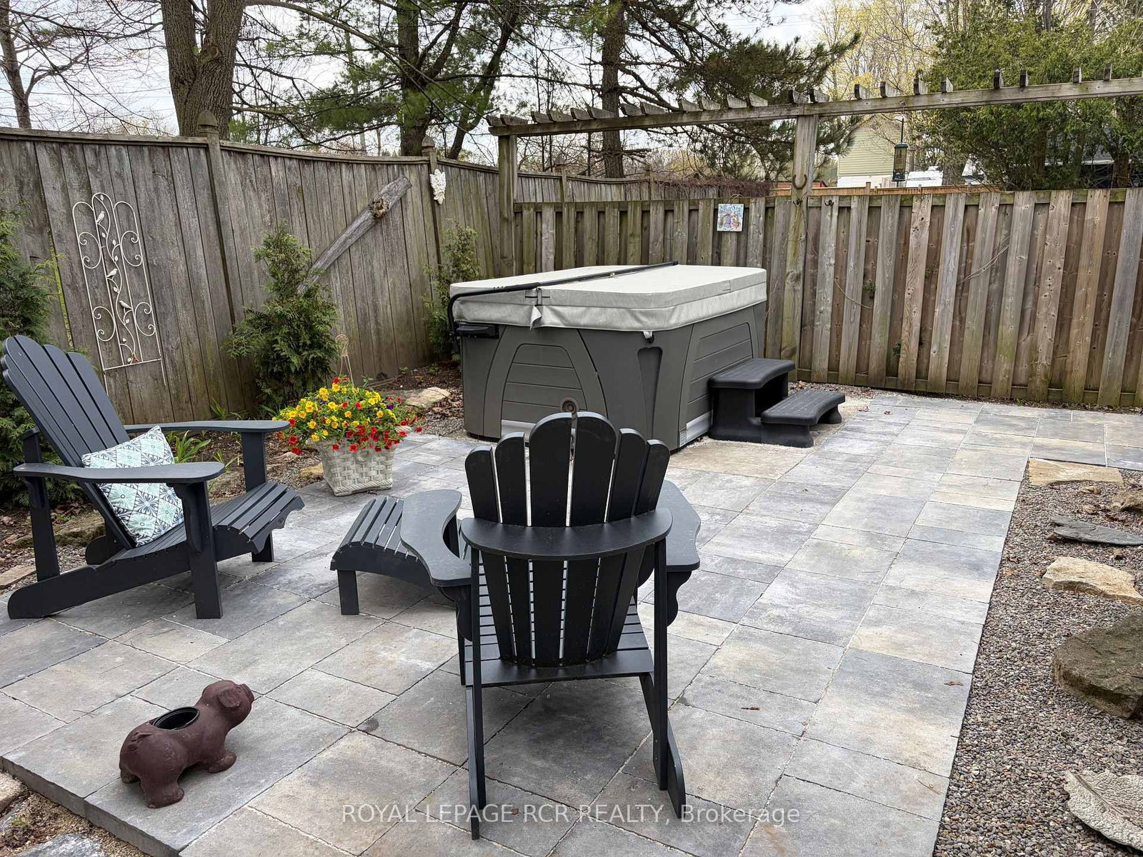 Listing Image 7