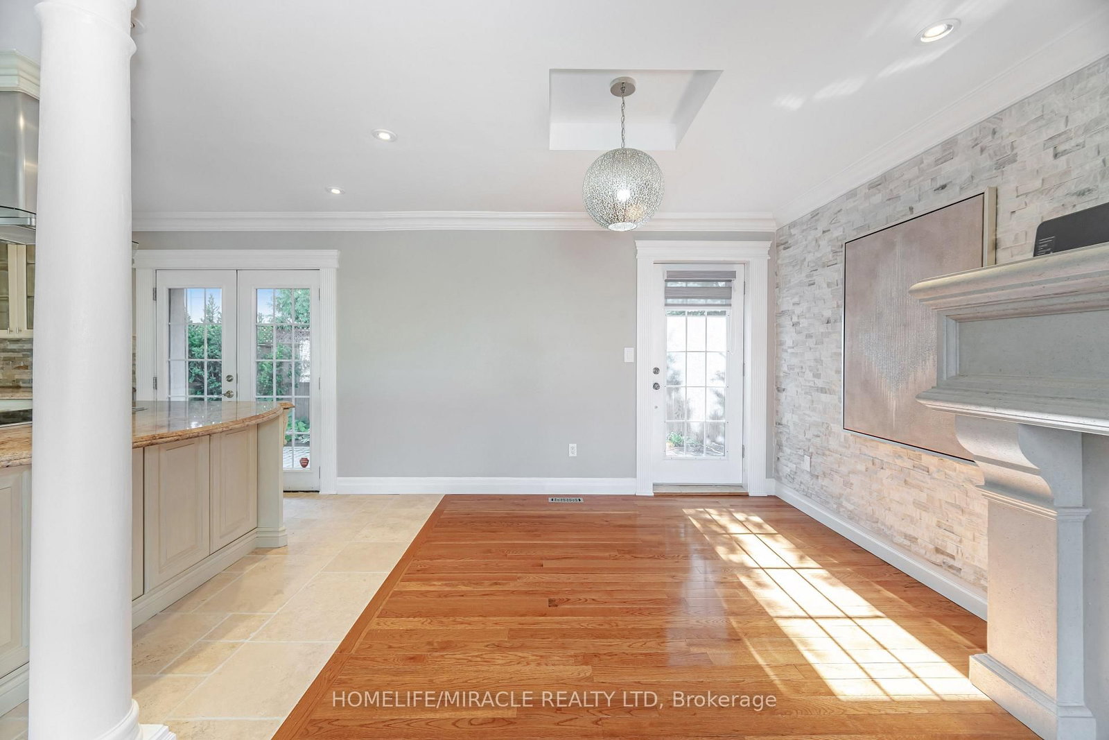 Detached House for sale at 308 Third Line, Oakville, Ontario, L6L 4A4 - West - MLS: W12909962