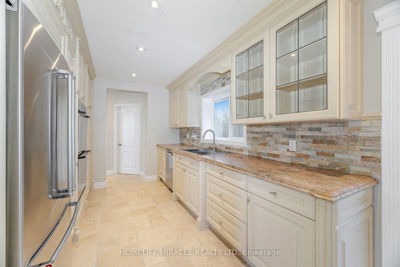 Detached House for sale at 308 Third Line, Oakville, Ontario, L6L 4A4 - West - MLS: W12909962