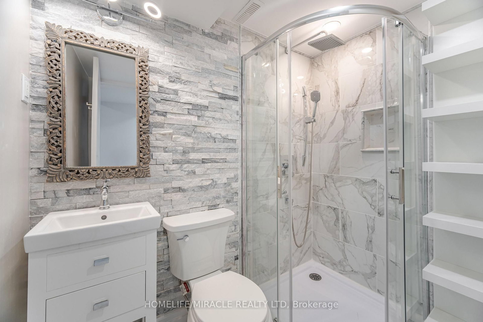 Detached House for sale at 308 Third Line, Oakville, Ontario, L6L 4A4 - West - MLS: W12909962