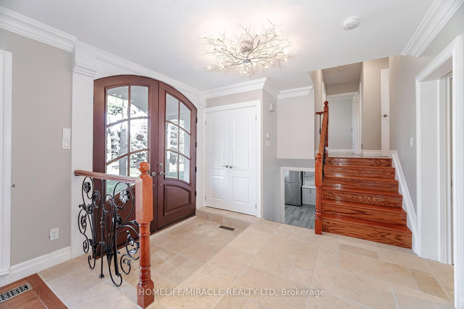 Detached House for sale at 308 Third Line, Oakville, Ontario, L6L 4A4 - West - MLS: W12909962