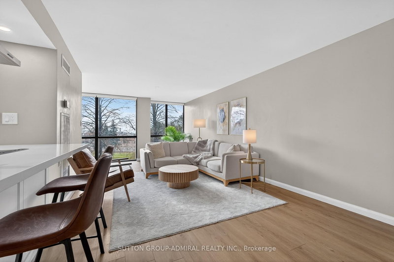 308 - 350 Webb Dr, Mississauga, L5B 3W4 | Image 2