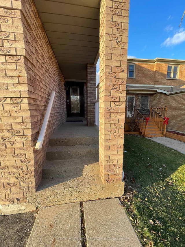 2943 Gulfstream Way