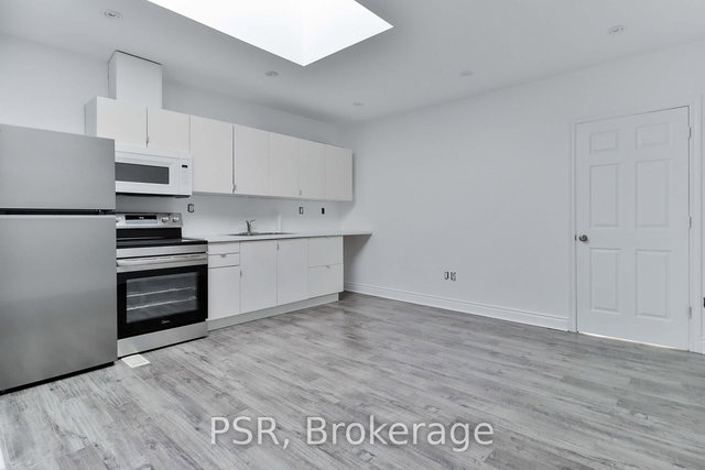 202 - 1364 St Clair Avenue