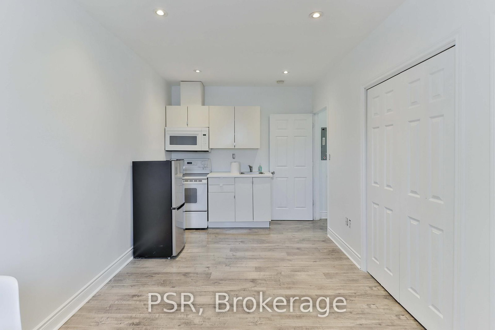 1364 St Clair Avenue, Unit 201