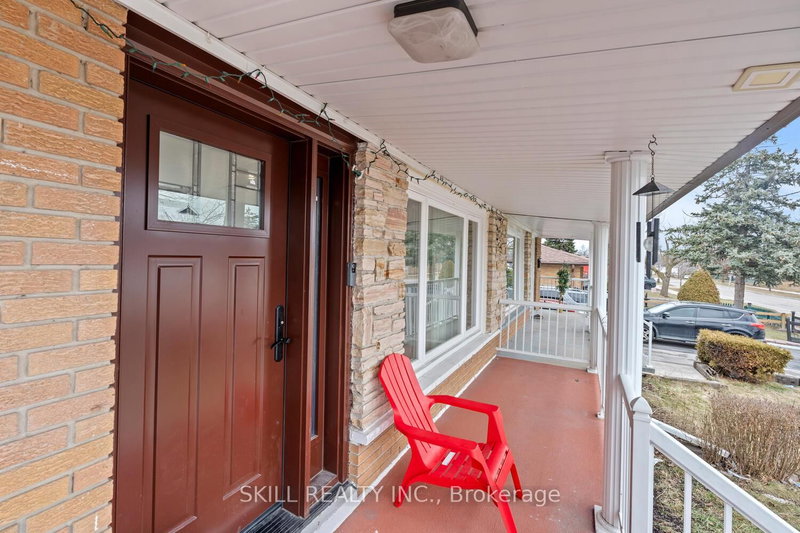 7738 Redstone Rd, Mississauga, L4T 2B9 | Image 3