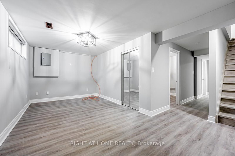 Bsmt - 188 Mavety St, Toronto, M6P 2M2 | Image 2