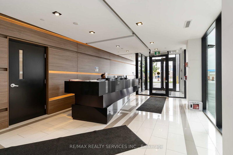 A531 - 5230 Dundas St, Burlington, L7L 0J5 | Image 3