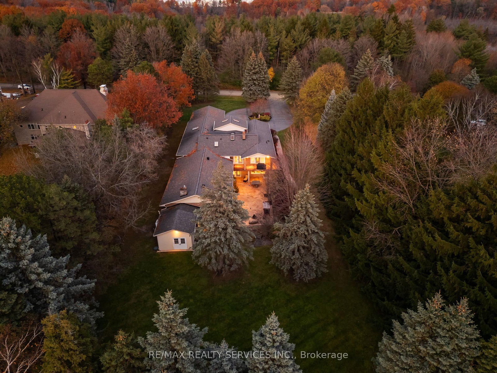 Listing Image 44
