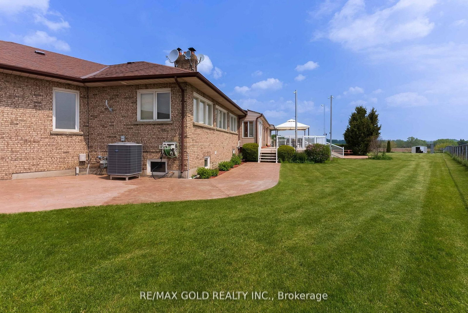 Detached House for sale at 45 Humber Trail, Caledon, Ontario, L7E 0B2 - Palgrave - MLS: W12911254