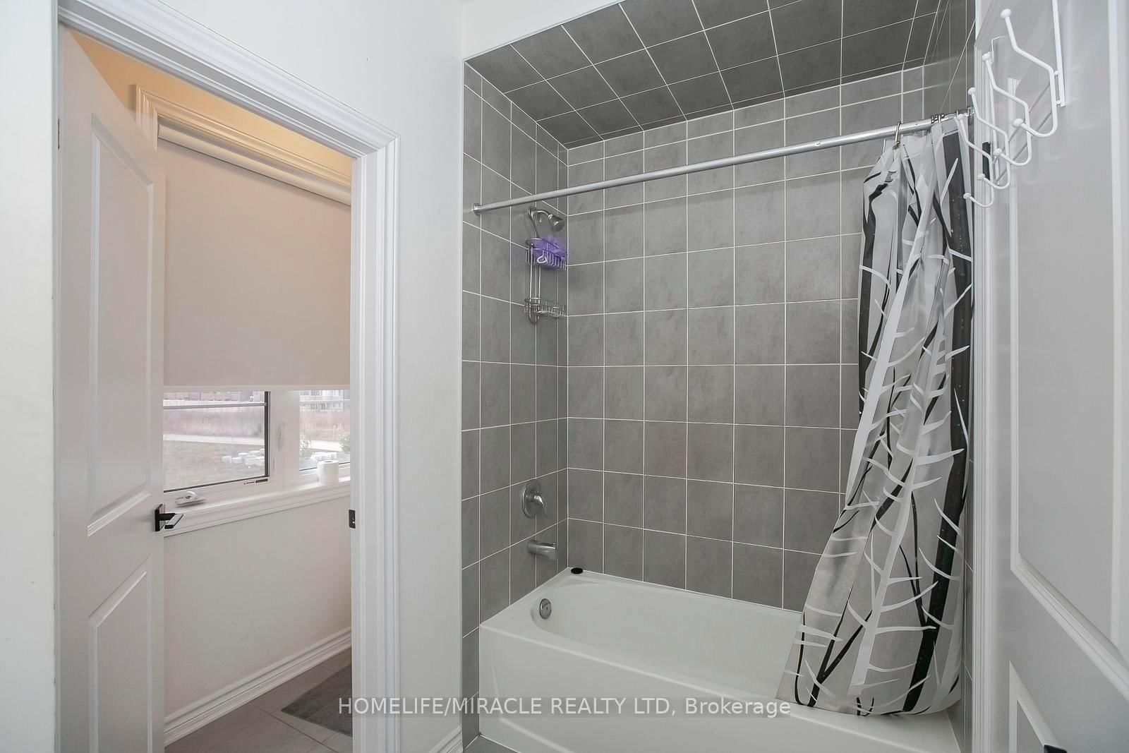 Detached House for sale at 22 Madawaska Road, Caledon, Ontario, L7C 4J5 - Rural Caledon - MLS: W12911388