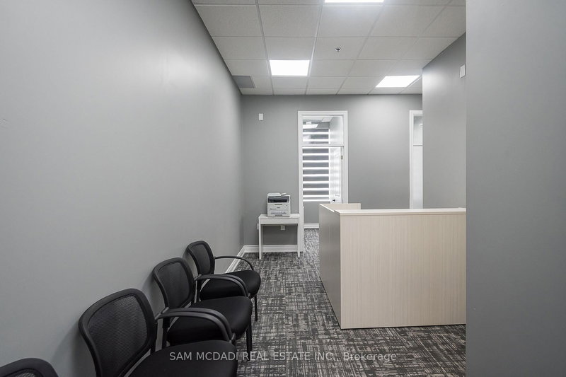 204 - 3465 Platinum Dr, Mississauga, L5M 2S1 | Image 2