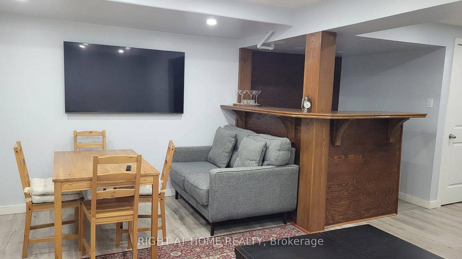 2655 Gananoque Drive, Unit # 7 - Photo 6