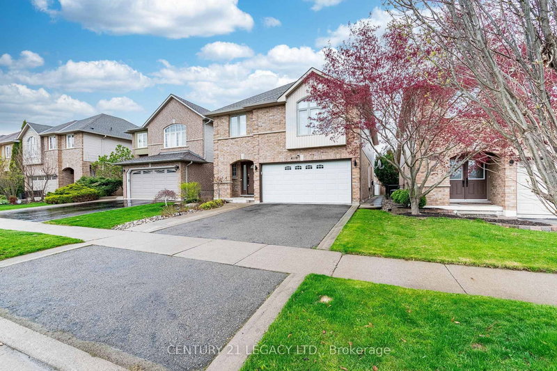 4110 Forest Run Ave, Burlington, L7M 4L7 | Image 2