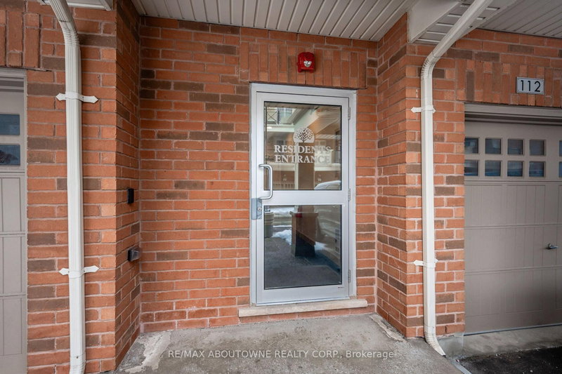 312 - 269 Georgian Dr, Oakville, L6H 0L1 | Image 3
