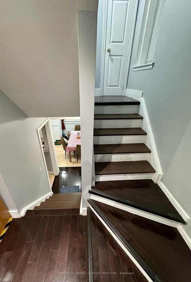 274 - 1601 Albion Road