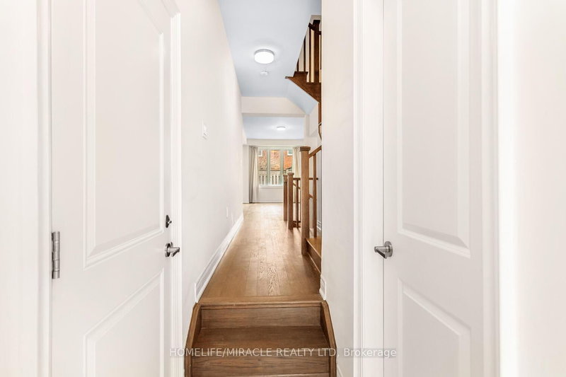 2184 Postmaster Oakville,ON L6M 3X1 — Photo 8