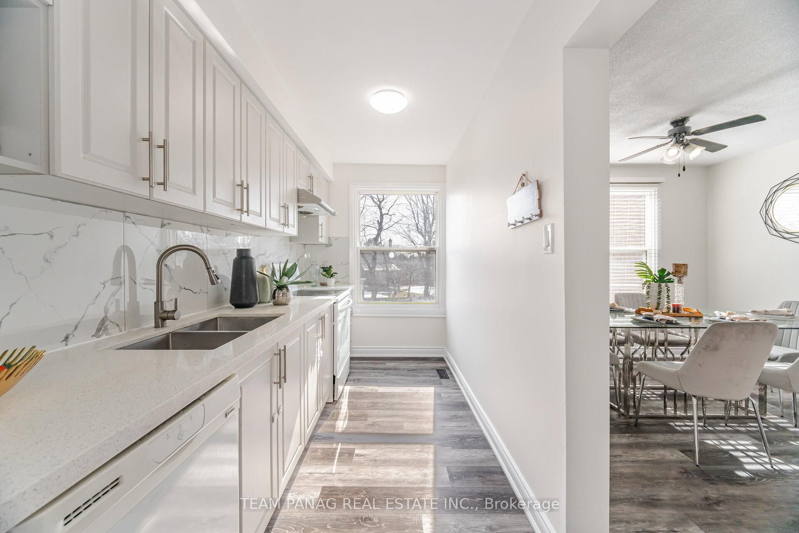 Townhouse for sale at 38 Eden Park, Brampton, Ontario, L6T 3A5 - Southgate - MLS: W12912170