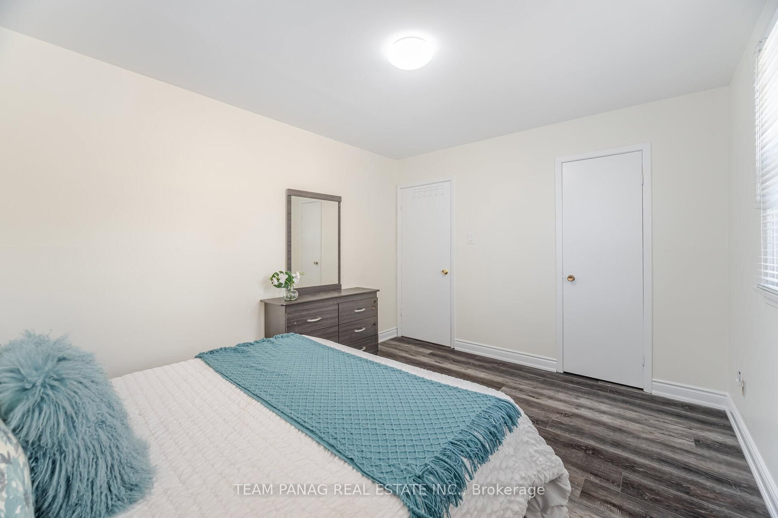 Townhouse for sale at 38 Eden Park, Brampton, Ontario, L6T 3A5 - Southgate - MLS: W12912170