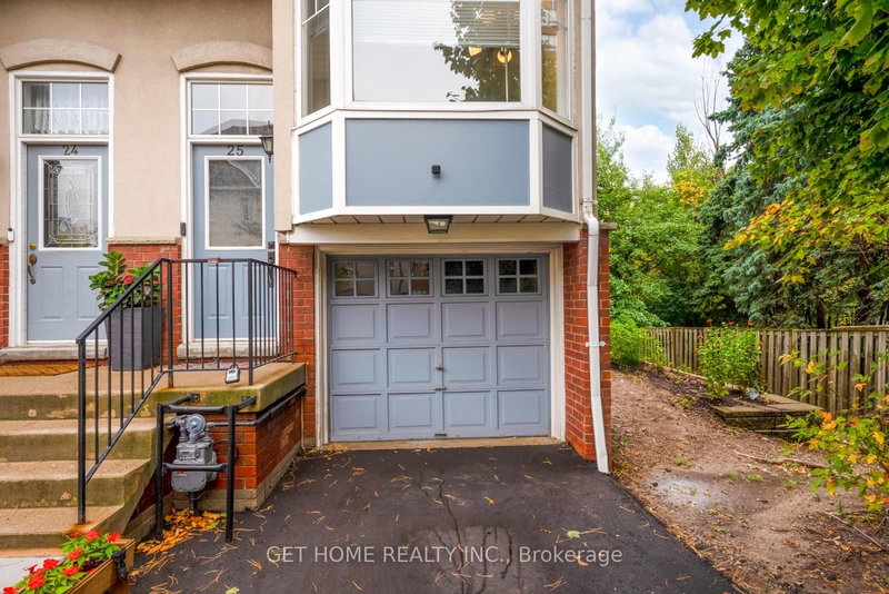 25 - 840 Dundas St W, Mississauga, L5C 1C2 | Image 2