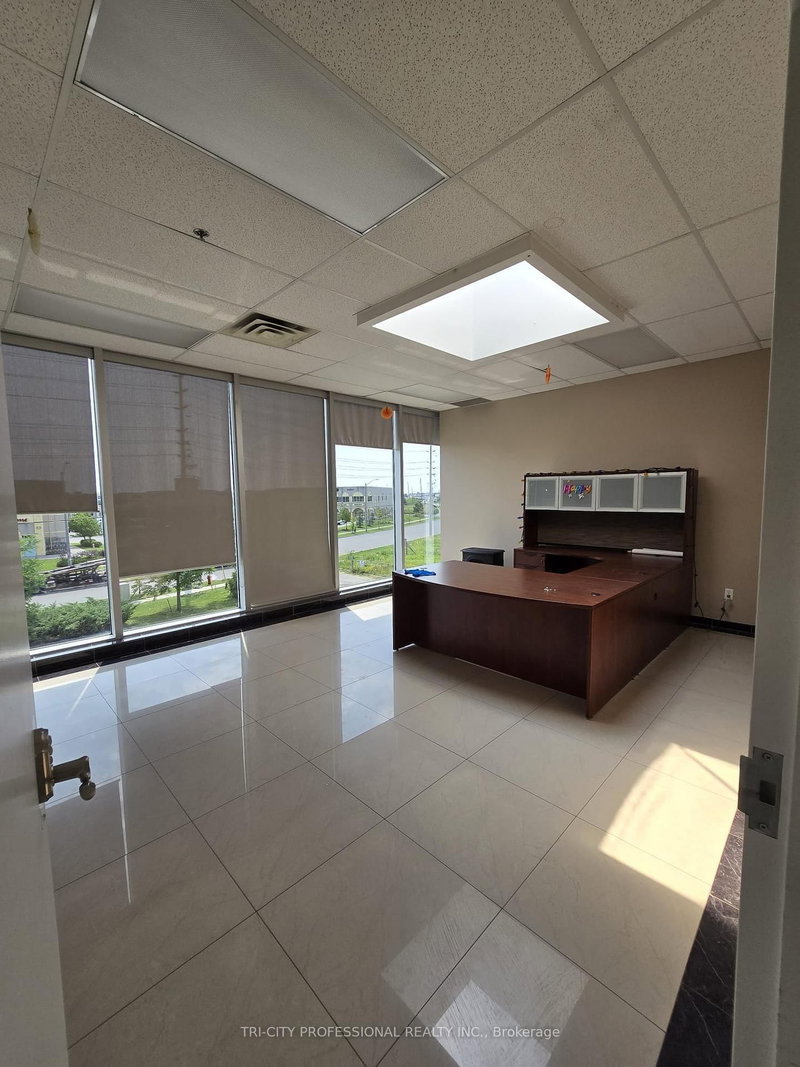 217 - 2975 Drew Rd, Mississauga, L4T 0A1 | Image 2